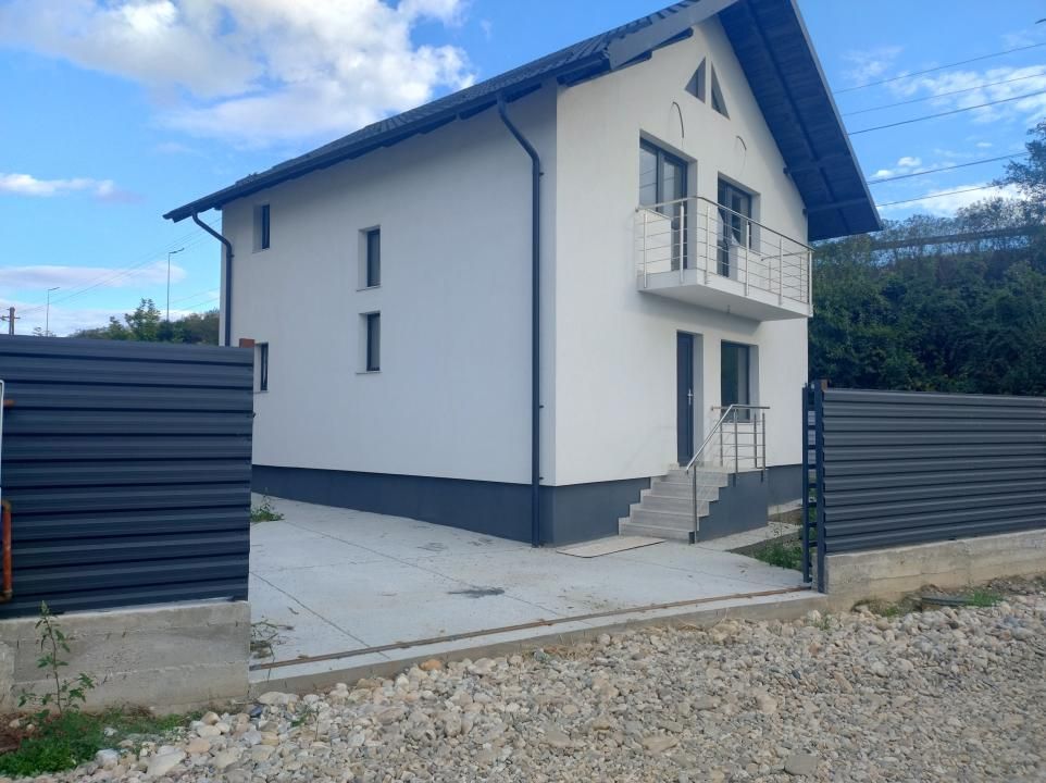 STEFANESTI | Casa individuala | teren 300 mp | AC 2026 – fotografia 3 din 11