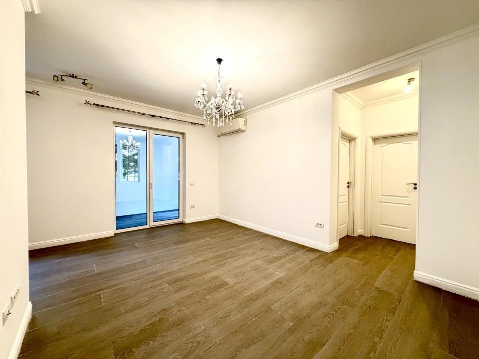 Apartament elegant, 3 camere, 62 mp utili, 103 mp curte - Dumbravita – fotografia 5 din 12