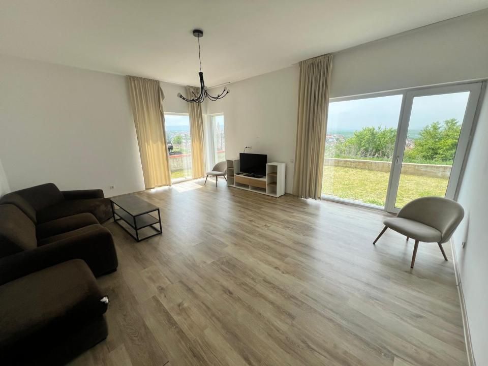 Casă Cuplată, 120 Mp cu View Deosebit- Dezmir – fotografia 2 din 12