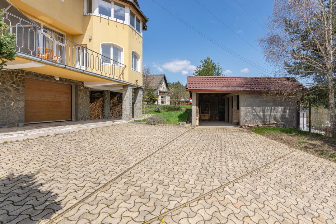 Vilă tip duplex în mijlocul naturii | 6 camere | Garaj, terasă și 5 dormitoare – fotografia 3 din 17