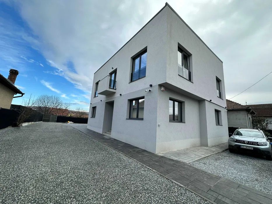 Clădire de birouri/showroom | 205mp | 20 parcări | Traian Vuia – fotografia 1 din 7