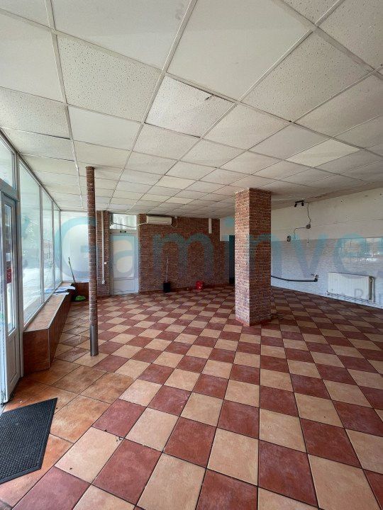Spatiu comercial cu vitrina 80 mp de inchiriat, Piata Bucuresti, Oradea, Bihor – fotografia 1 din 4