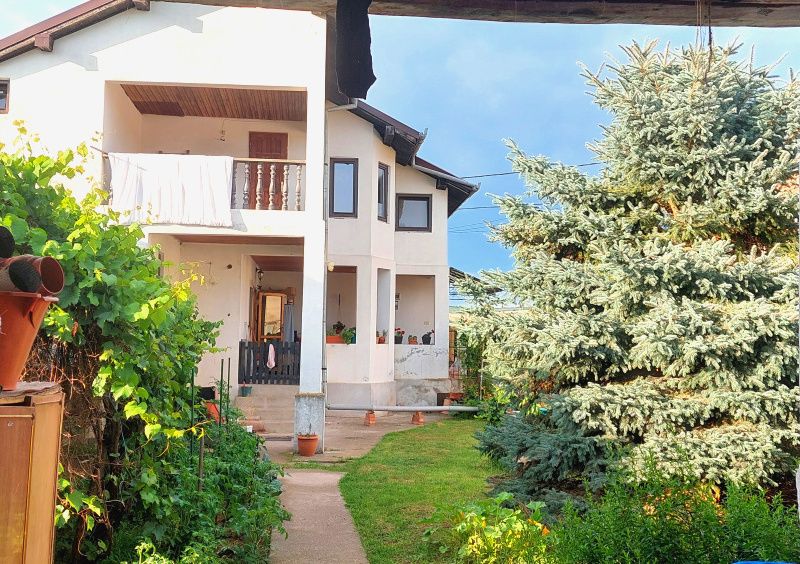 Casa Noua de vanzare P+E+M cu 3250 mp teren in Zona Ciugud – fotografia 9 din 9