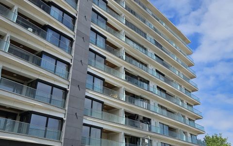 Saraesa Mamaia -Zona Teatrul de vara