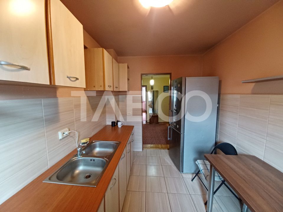 Apartament pentru muncitori 4 camere si 2 balcoane Mihai Viteazul – fotografia 9 din 15