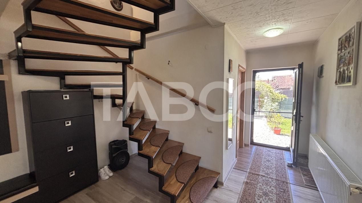 Casa 3 camere decomandate 90mp utili +teren 151 mp in Sura Mare – fotografia 6 din 24