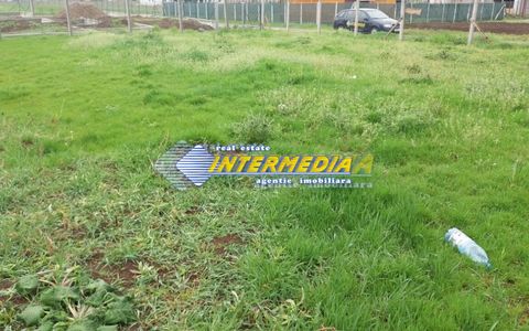 Teren Intravilan de Vanzare 940 mp cu utilitati