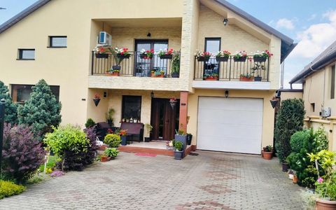 Casa individuala 4 camere P+M, teren 468 mp, constructie 2015- Lipova- Arad