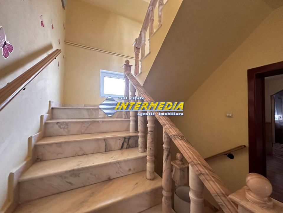 Vanzare Casa D+P+2E+Pod cu 10 camere, garaj si curte în zona Cetate, Alba Iulia – fotografia 31 din 52