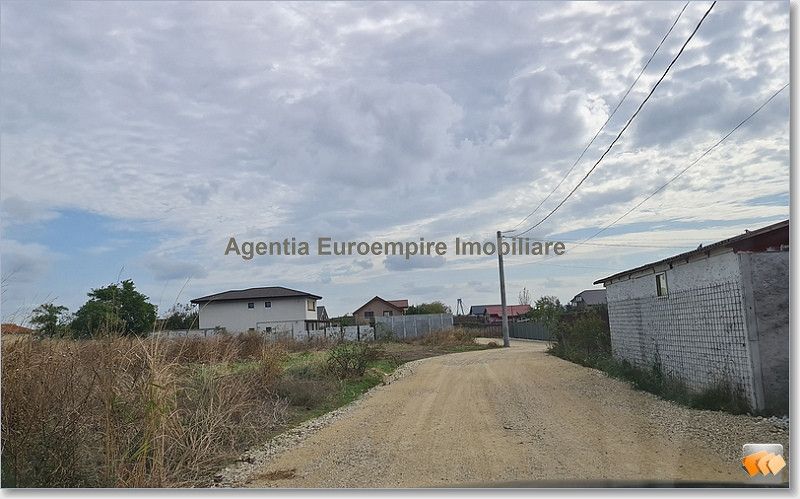 Teren de vanzare in Lazu – fotografia 6 din 7