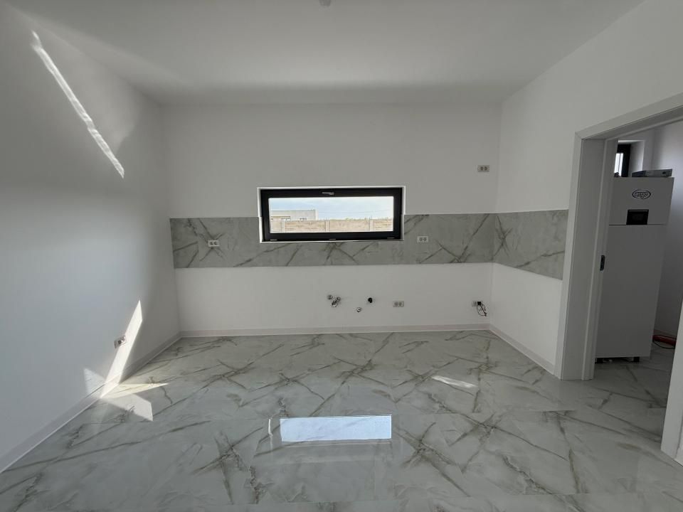 Casa individuala, 4 camere, 105 utili, 580 teren- Sanmihaiu Roman 0% – fotografia 22 din 27