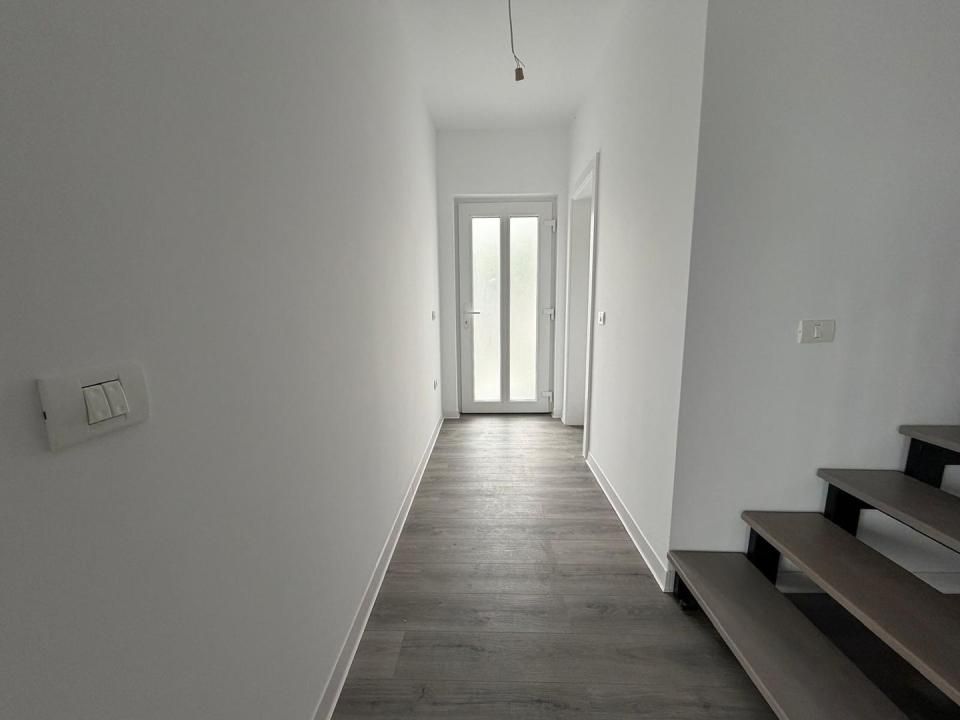 Duplex | 4 camere | Asfalt | Finisaje premium | Curte generoasa | – fotografia 5 din 20
