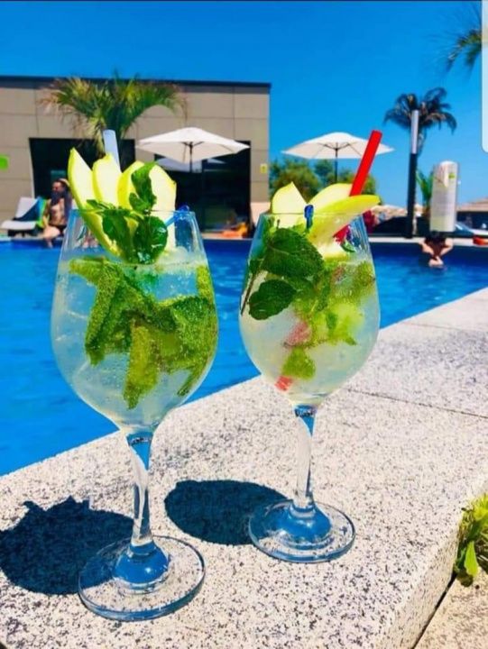 Apartament Alezzi Beach vedere la mare – fotografia 17 din 20