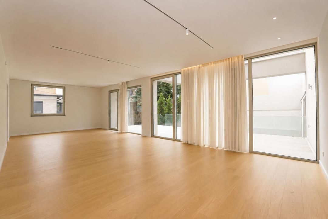 Clădire 9 Camere | 398 MP | Grădină 98 MP | 4 Parcări | Dorobanți – fotografia 3 din 24