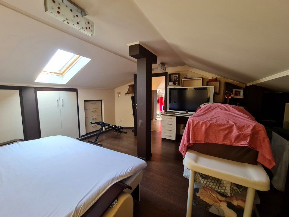 Vila 6 Camere - Domnesti – fotografia 30 din 36