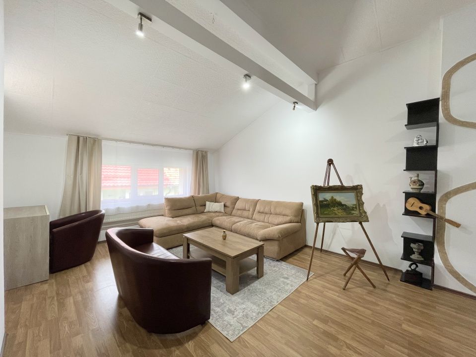 Apartament cu 2 camere de vanzare Zona Iris – fotografia 1 din 21
