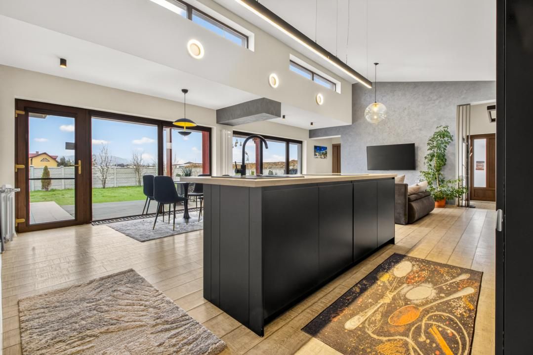 Închiriere casa modernă cu 3 camere, teren 1450 mp - zona Stupini, Brasov – fotografia 4 din 18