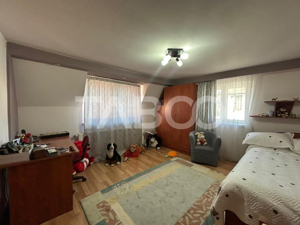 Casa 5 camere  individuala cu piscina incalzita acces auto Turnisor – fotografia 29 din 32