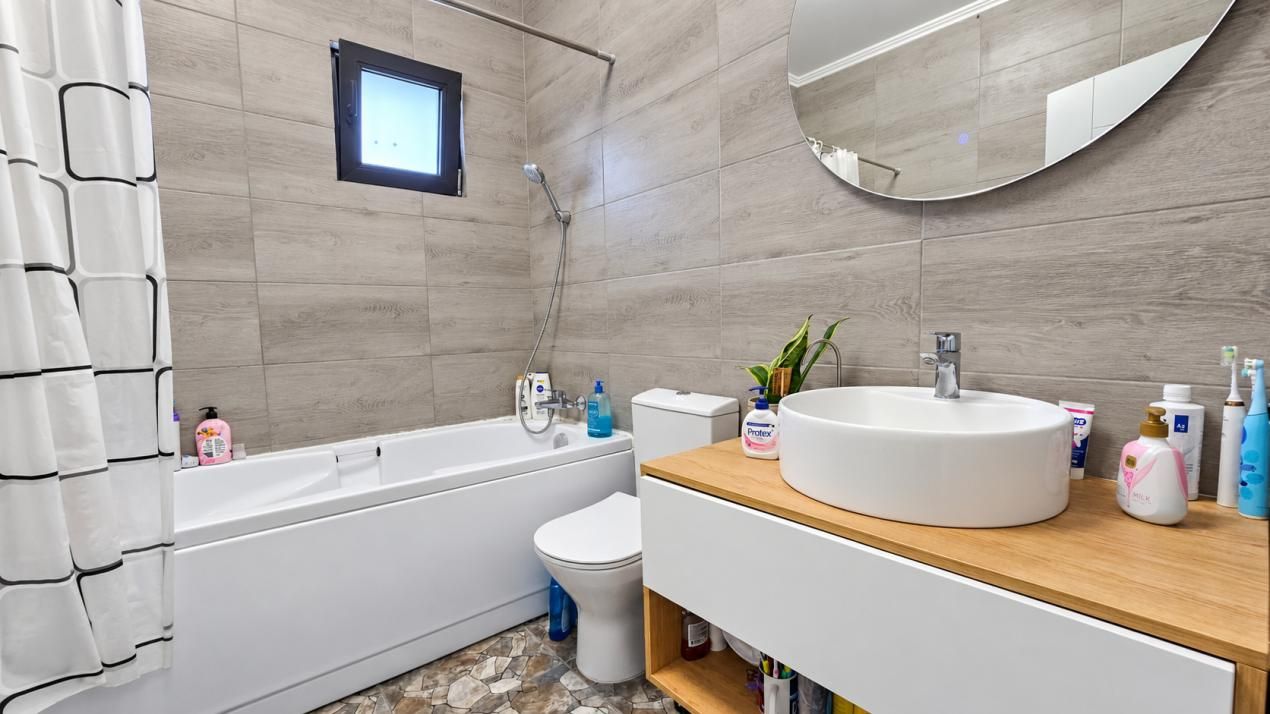 Vila  136 MP | Tunari | Curte 145 MP | 3 locuri parcare – fotografia 12 din 15