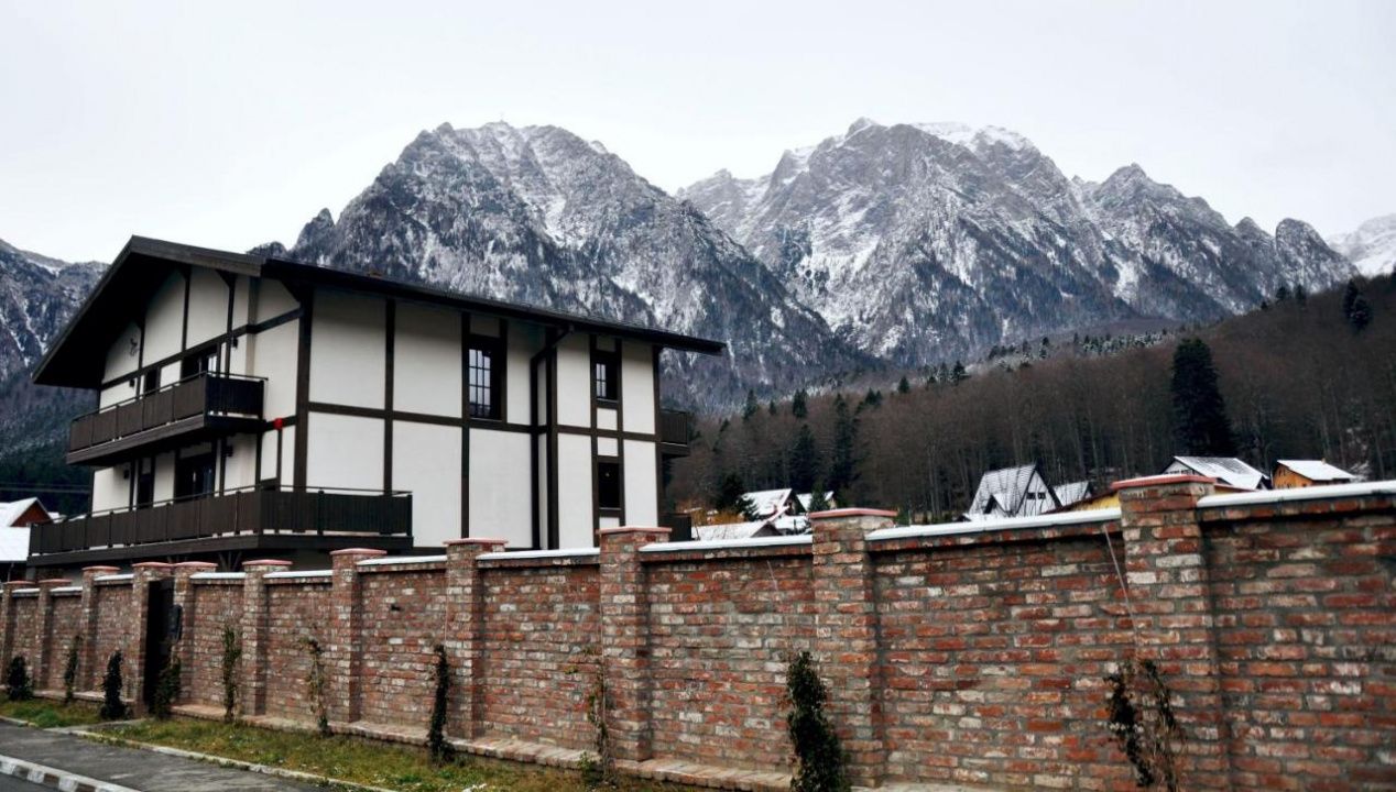 🏡 Vilă turistică de vanzare în Bușteni cu panorama superba catre ⛰️ Caraiman – fotografia 6 din 40