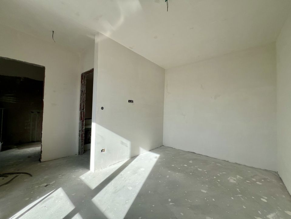 Duplex spatios, 5 camere, 102 mp utili, teren 285 mp - Ghiroda – fotografia 6 din 12
