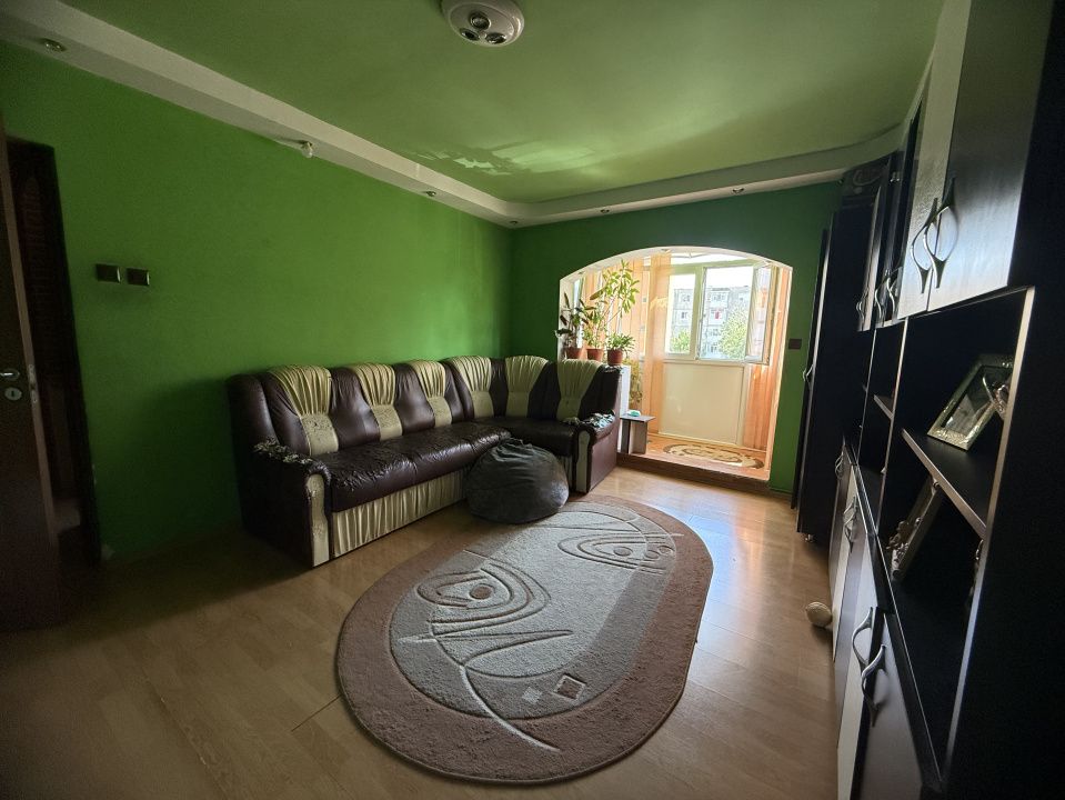 Apartament 3 camere, 53.54 mp, cartier Craiovita Nouă, zona Orizont – fotografia 2 din 11