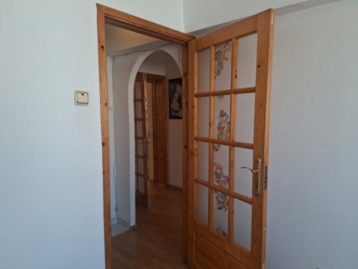2 Camere de vanzare | Mosilor | Metrou | Bloc Reabilitat | Necesita Renovare – fotografia 5 din 15