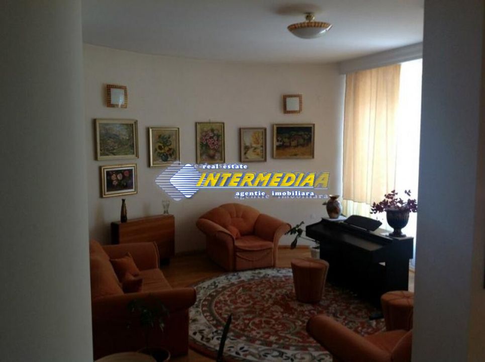 Vila de Vanzare  D+P+E+M+pod in Cetate Alba Iulia – fotografia 12 din 12