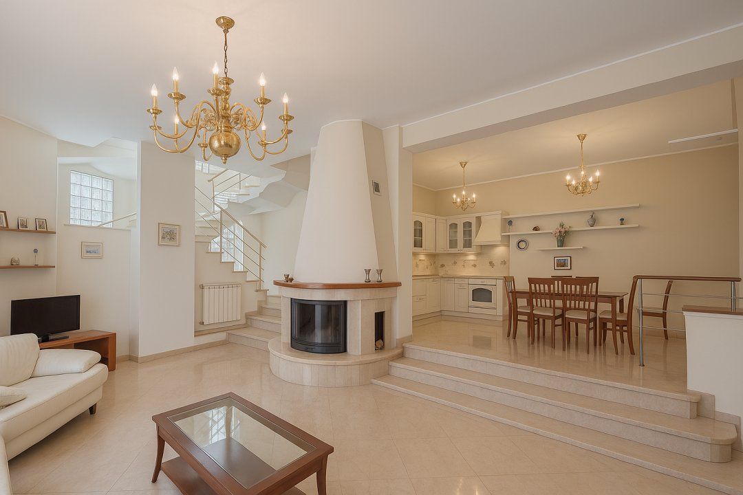 Grand Residence | 4.500 mp teren pe stradă principală – fotografia 3 din 24