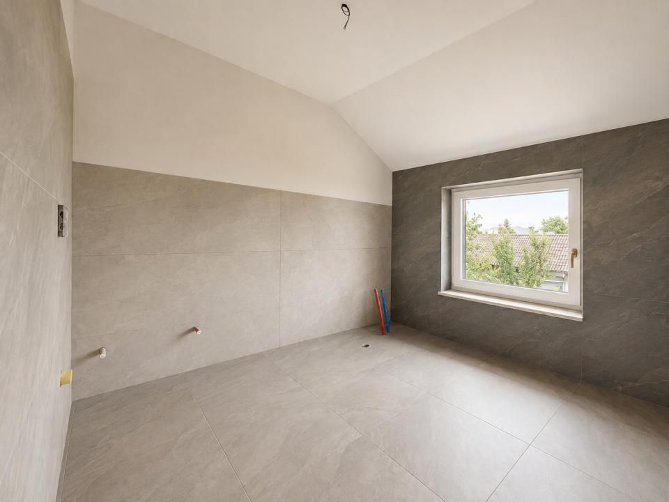 Casă P+M | 4 Camere | 210 mp | Teren 2.143 mp | Săvinești – fotografia 7 din 9