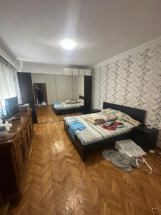 Casa cu 3 camere | Doamna Ghica | Centrala | Curte | Fara animale – fotografia 2 din 9