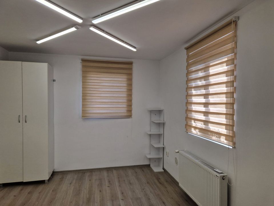 Central, birou cu acces din curte pe Str. Aurel Suciu – fotografia 3 din 7