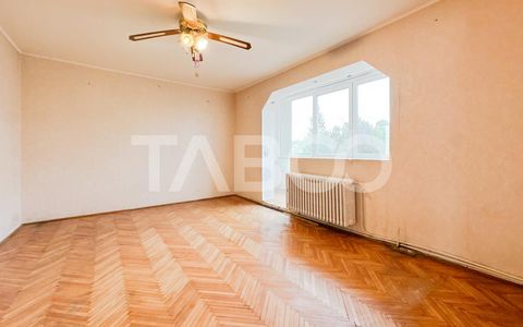 Apartament cu 4 camere de vanzare cu boxa in Manastur