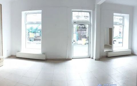Spatiu comercial 30 mp de inchiriat in Alba Iulia Zona CETATE finisat si iber
