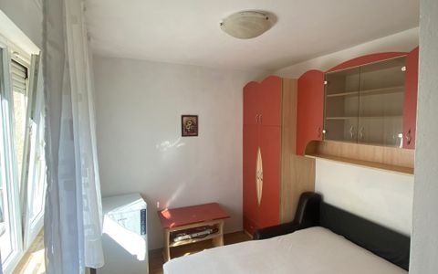 Garsonieră, 12mp, utilată, et 3, str Sovata, Rogerius