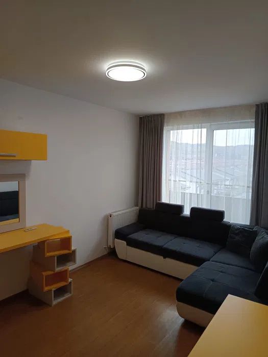 Apartament de vanzare 1 camera 36mp , balcon 6mp zona Floresti Porii – fotografia 2 din 8
