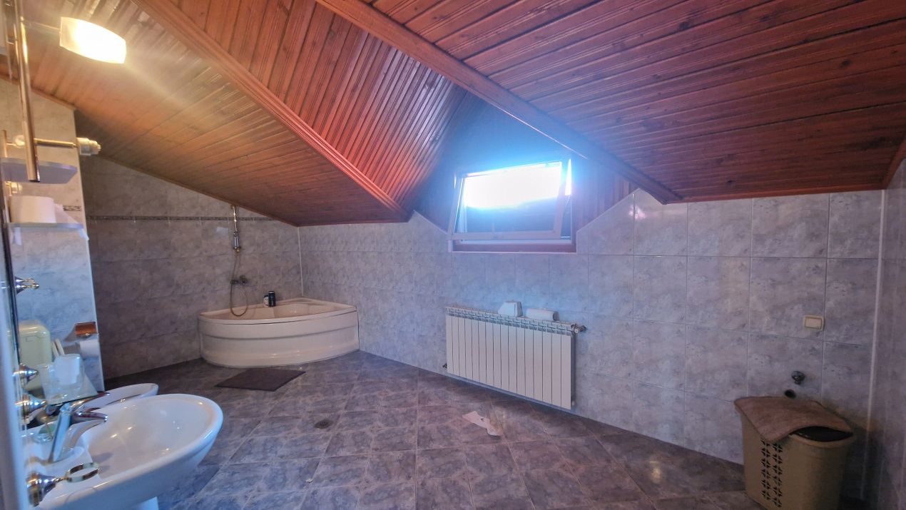 Vila premium , B-dul Pieptanari ! – fotografia 12 din 15