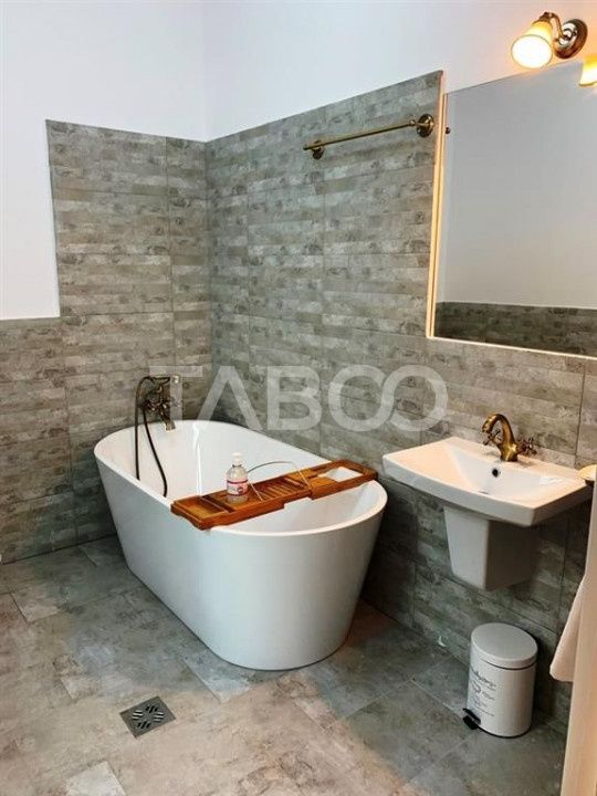 Pensiune moderna 5 camere 256 mp utili in Sibiu zona Orasul de Jos – fotografia 8 din 24