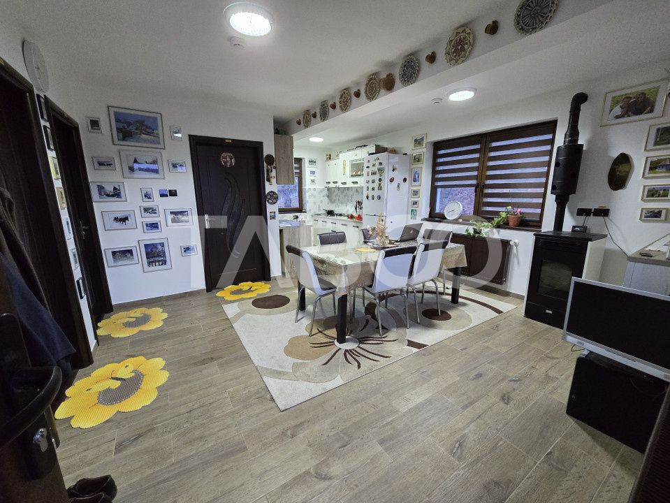 Casa de vacanta - pensiune 96 mp teren de 875 mp in Rasinari Sibiu – fotografia 2 din 15
