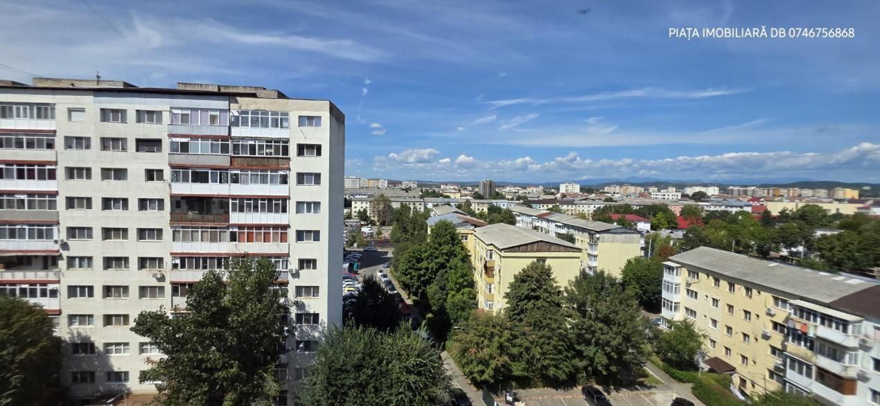 Apartament 2 Camere Decomandat de Închiriat – Bulevardul Unirii, Cartier Micro 6 – fotografia 2 din 9