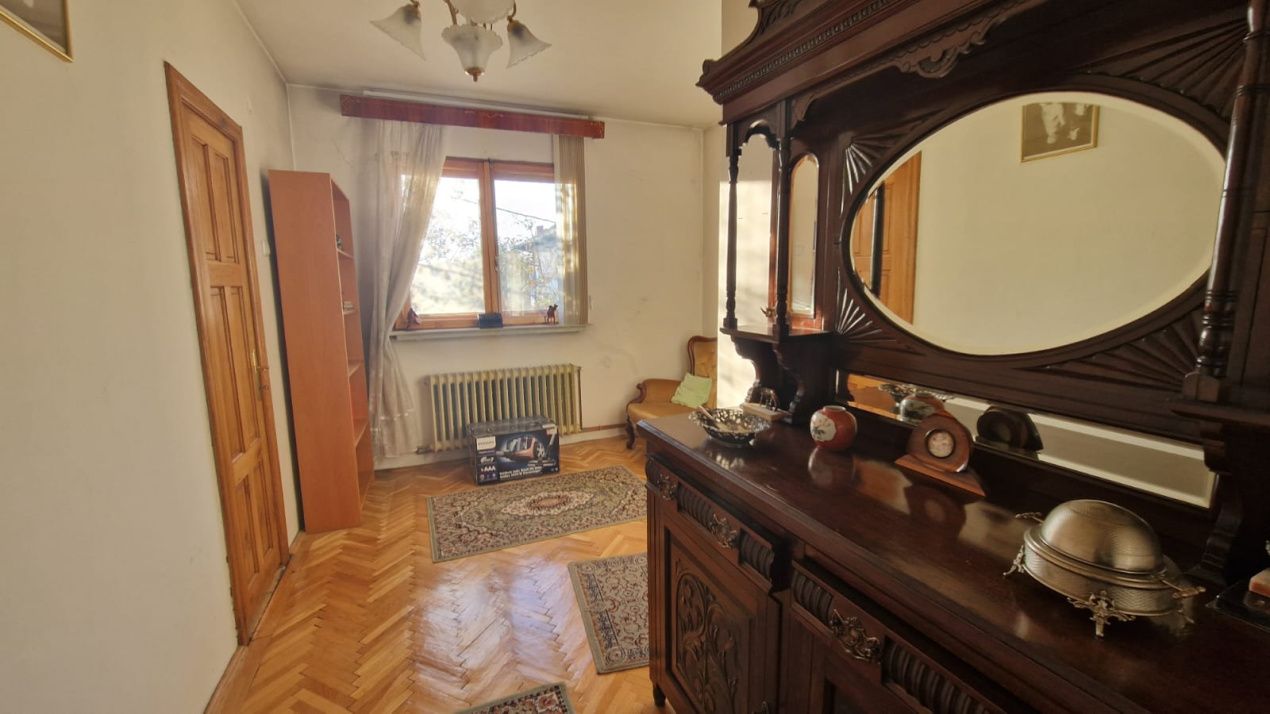 Casa cu 5 camere, 200mp, Centru – fotografia 9 din 25