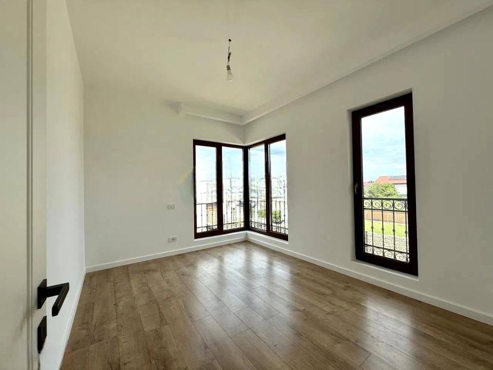 Vilă 5 camere 200 mpu | Curte 400mp | Pipera - Tunari – fotografia 11 din 20