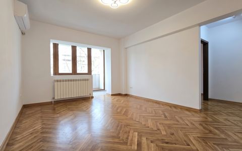 Apartament 3 camere de vanzare | Eliberarii - Inel 2 | Etaj 1