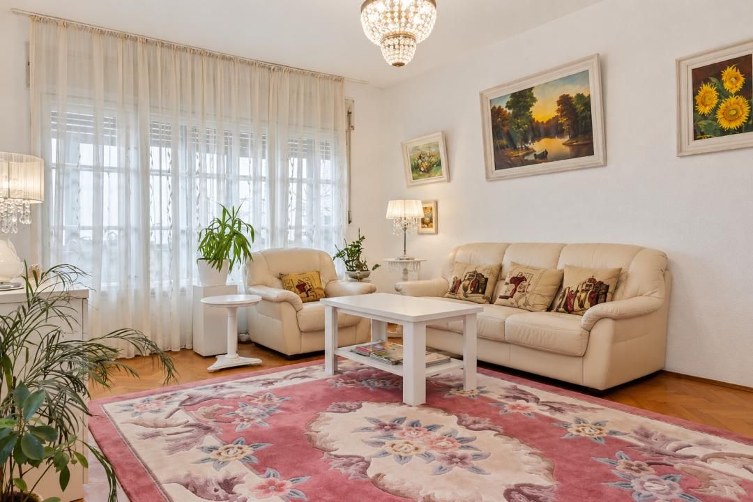 Apartament cu 4 camere | Imobil interbelic | Calea Victoriei – fotografia 2 din 16