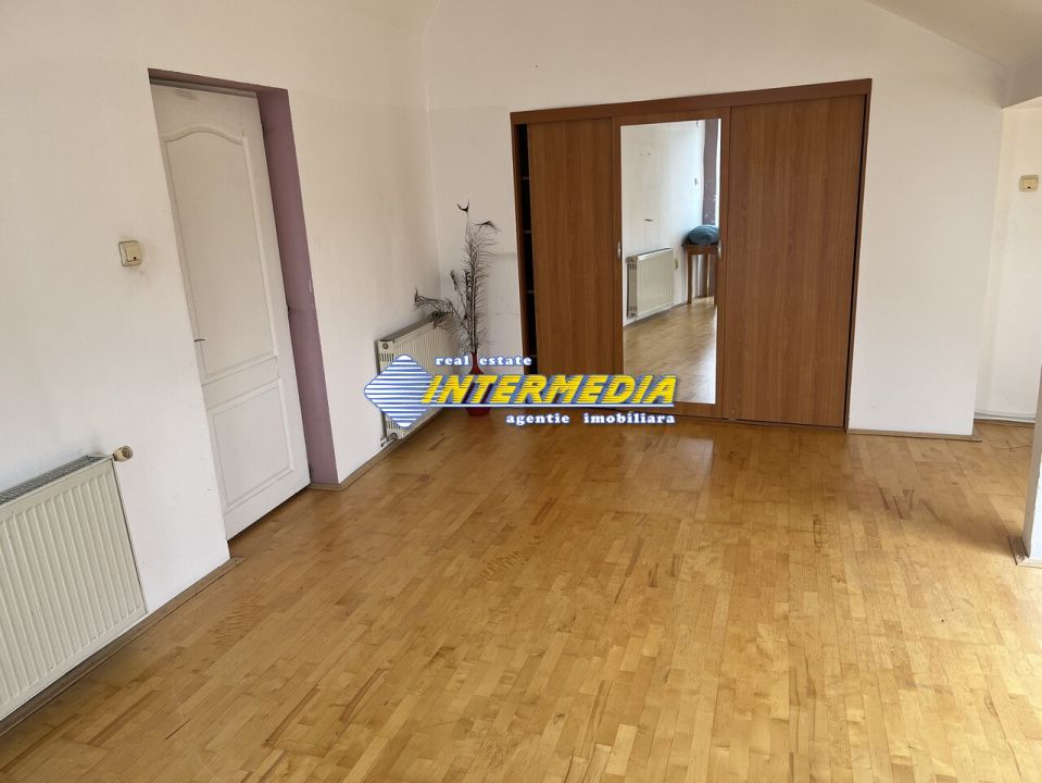 Casa de vanzare in Cetate Alba Iulia cu teren aferent 500 mp – fotografia 2 din 26