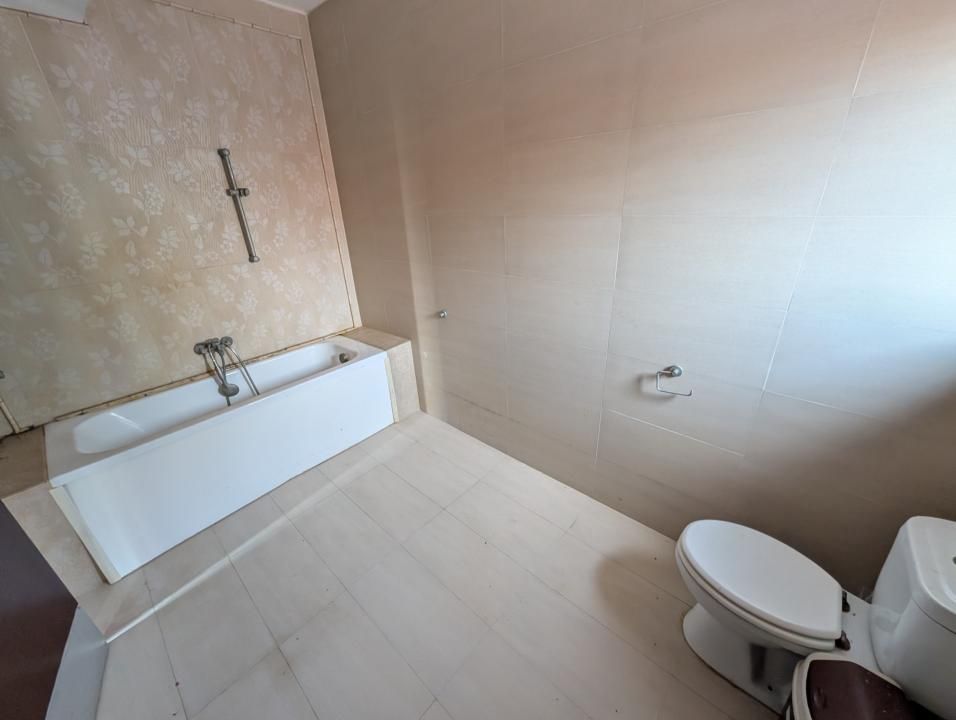 Casa 5 camere 220mp | 0 comision | Tunari central | 200mp teren – fotografia 32 din 47