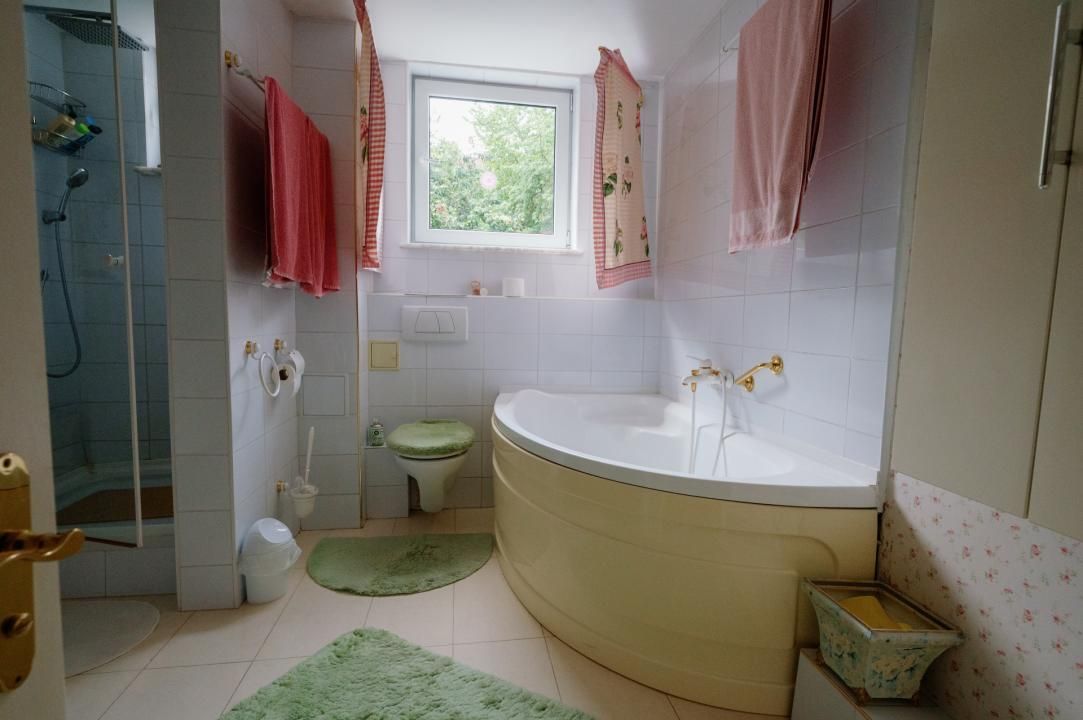 Apartament 4 camere în casă tip elvetian, cu teren propriu, garaj și grădină – fotografia 14 din 31