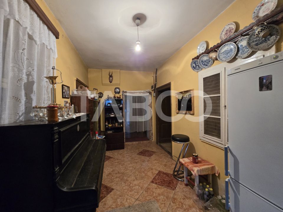 Casa saseasca plina de istorie de vanzare in satul Nou judetul Sibiu – fotografia 27 din 27