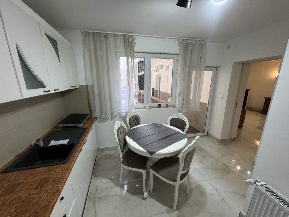 🏙️ Apartament în regim hotelier – ultracentral Bistrița  📍 – fotografia 2 din 11