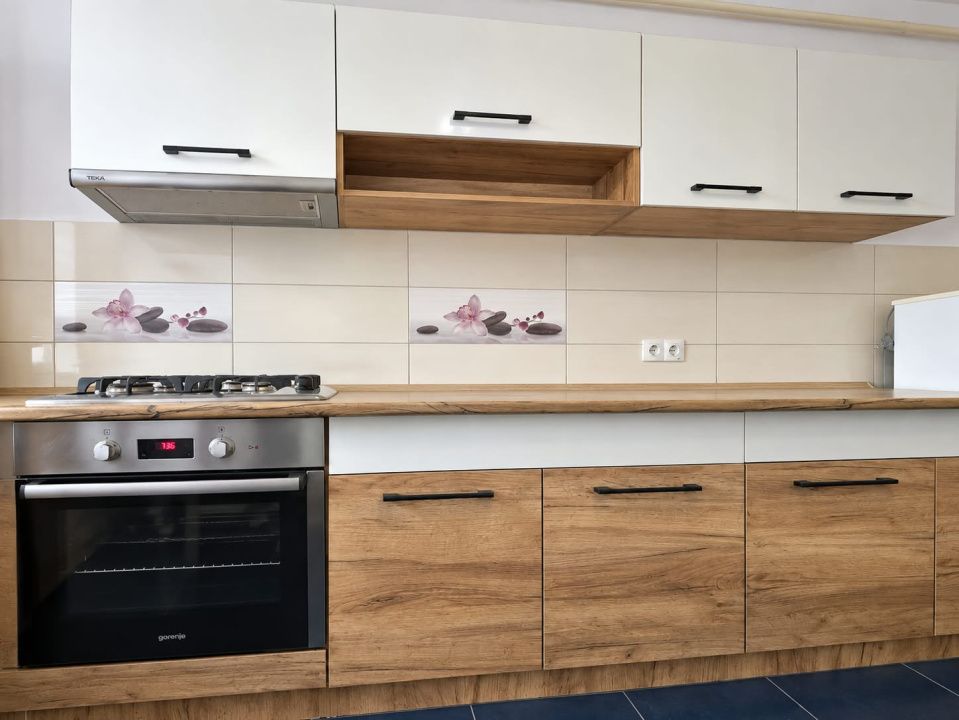 Apartament cu 1 cameră, renovat integral, mobilat modern, zona Mihai Viteazu, Si – fotografia 2 din 6